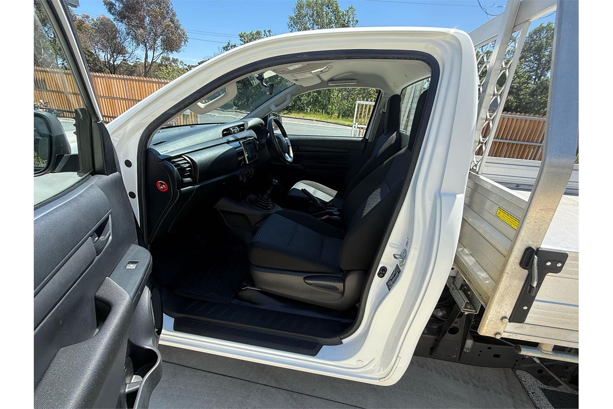 2016 Toyota Hilux Workmate TGN121R Rear Wheel Drive