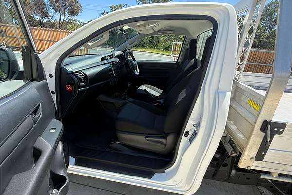 2016 Toyota Hilux Workmate TGN121R Rear Wheel Drive