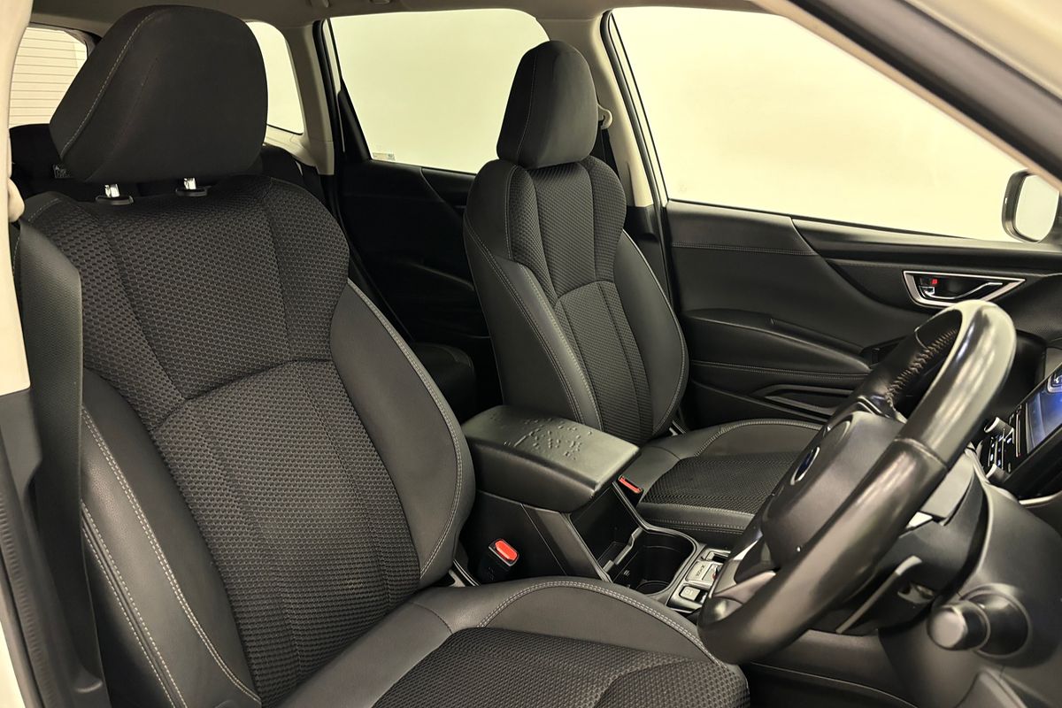 2019 Subaru Forester 2.5i Premium S5