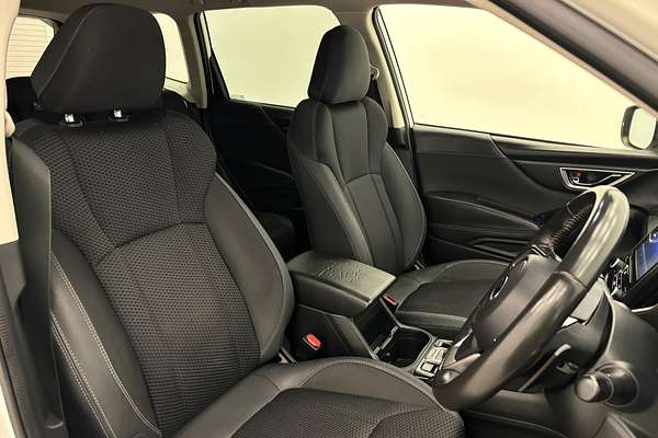 2019 Subaru Forester 2.5i Premium S5