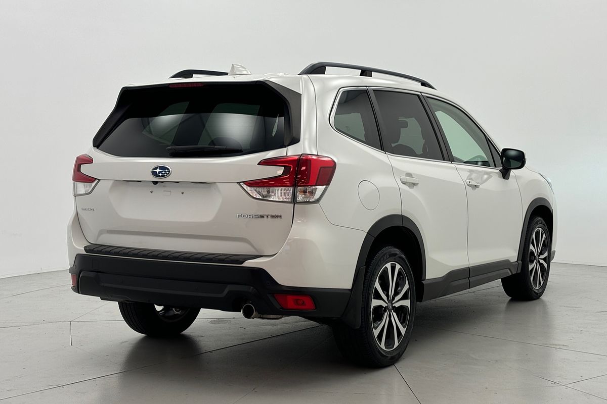2019 Subaru Forester 2.5i Premium S5