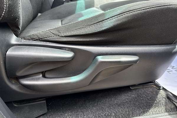 2019 Toyota Hilux SR5 GUN126R 4X4