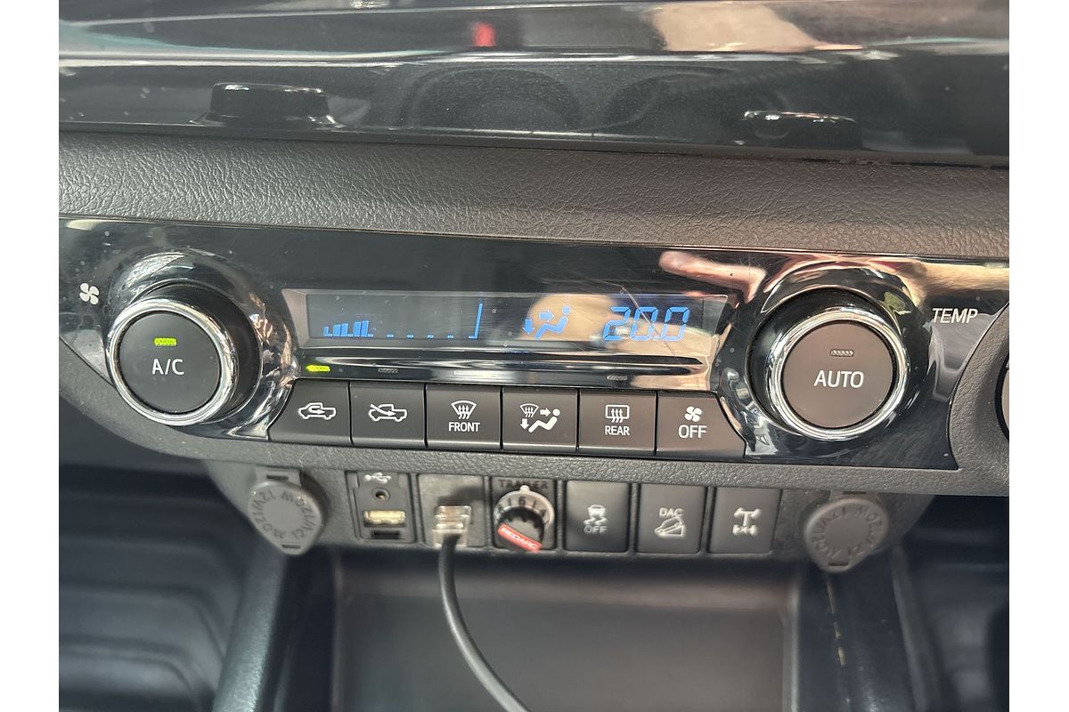 2019 Toyota Hilux SR5 GUN126R 4X4