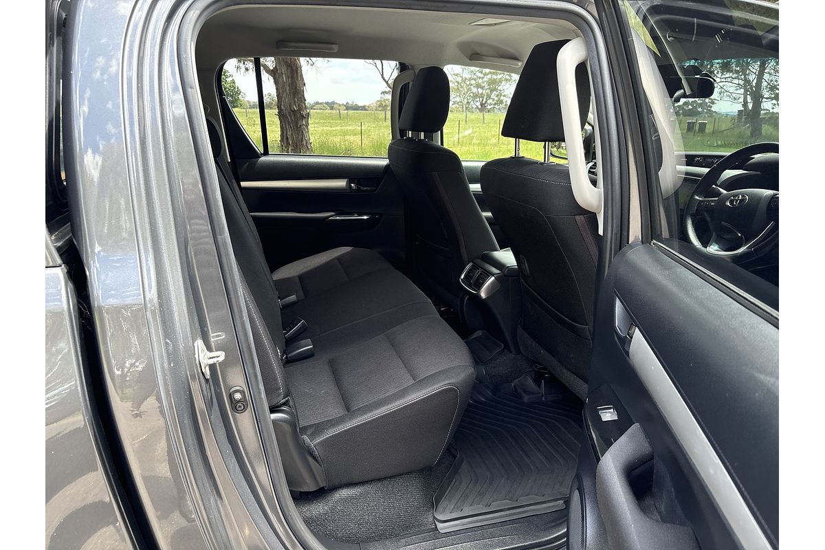 2019 Toyota Hilux SR5 GUN126R 4X4