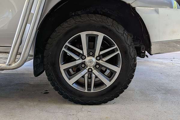 2017 Toyota Hilux SR5 GUN126R 4X4