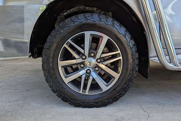 2017 Toyota Hilux SR5 GUN126R 4X4