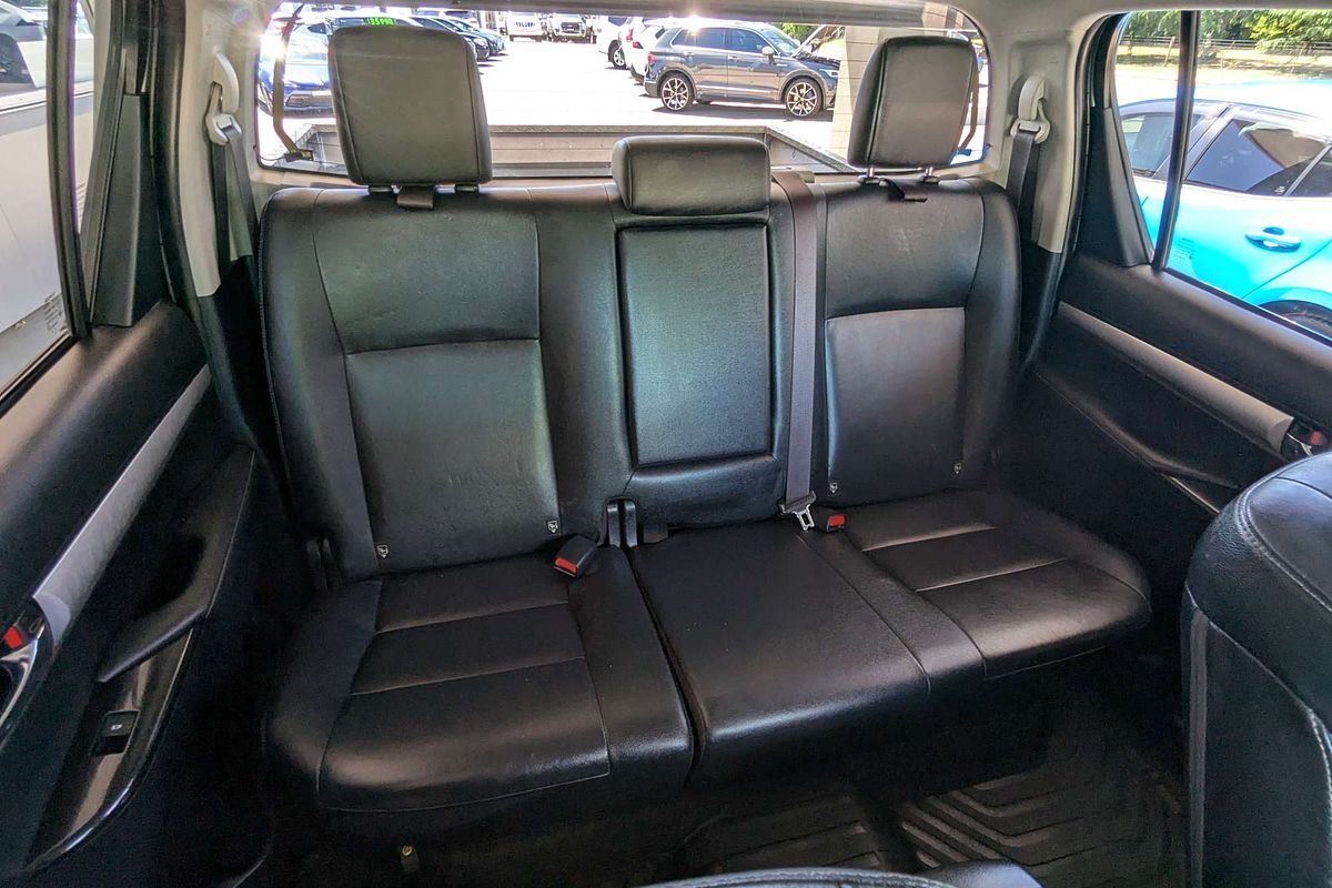 2017 Toyota Hilux SR5 GUN126R 4X4