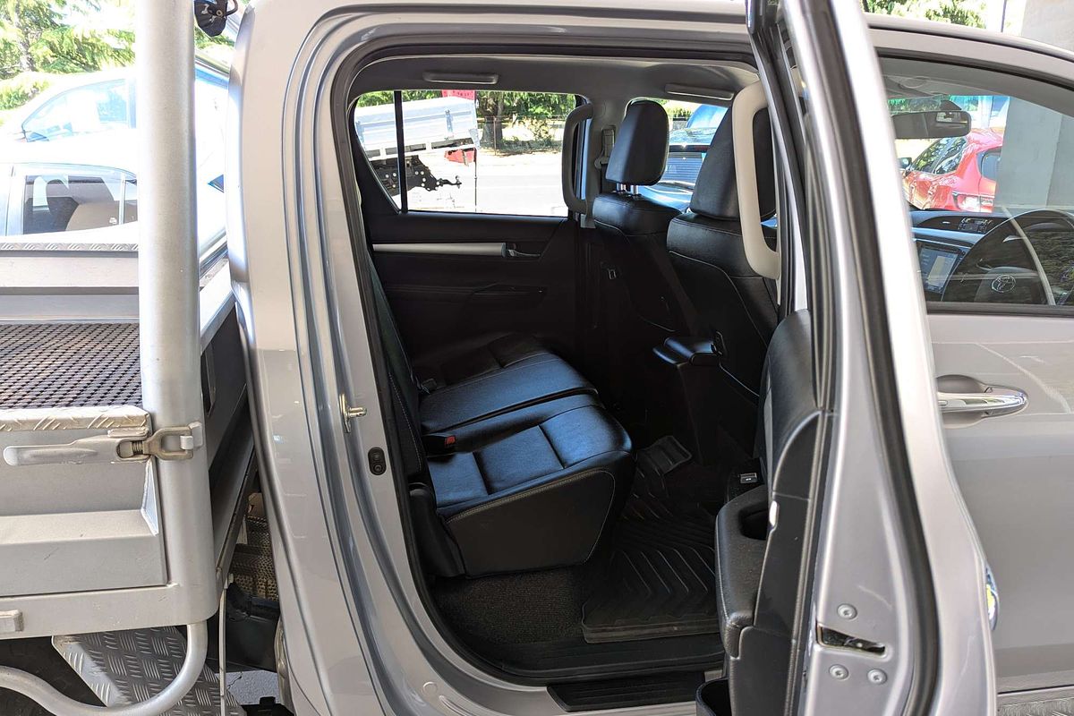 2017 Toyota Hilux SR5 GUN126R 4X4