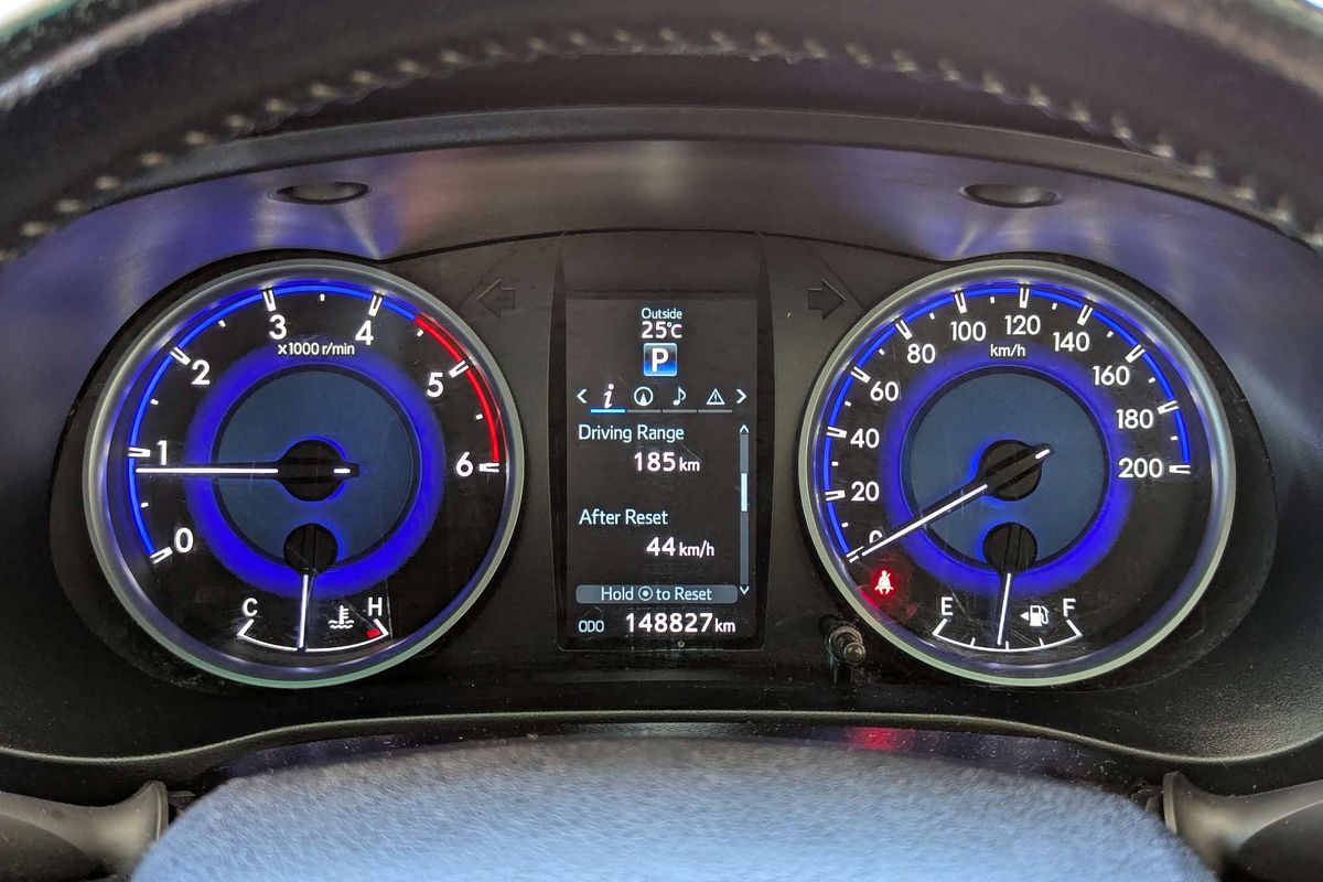 2017 Toyota Hilux SR5 GUN126R 4X4