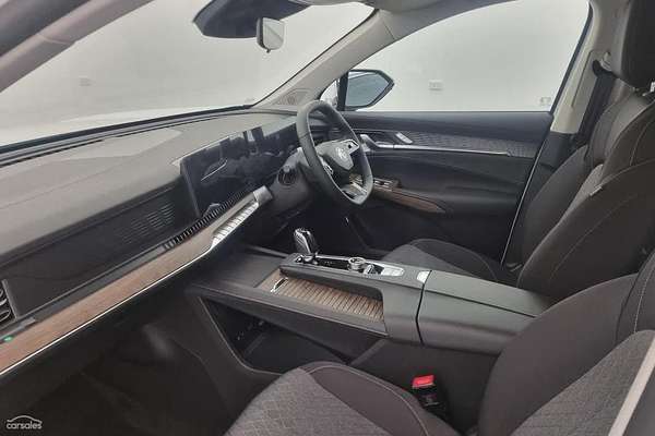 2025 MG QS Excite IS31