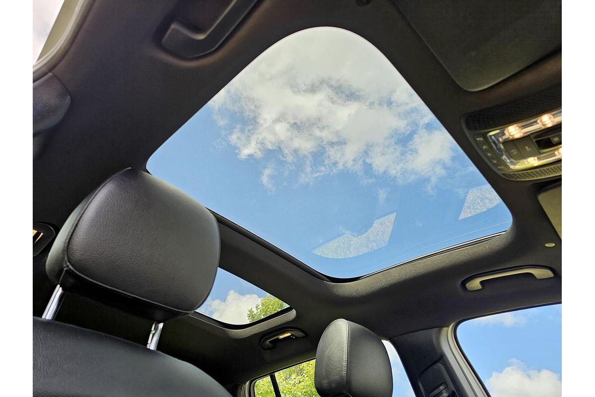 2021 Mercedes-Benz GLB-Class GLB250 X247