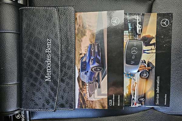 2021 Mercedes-Benz GLB-Class GLB250 X247