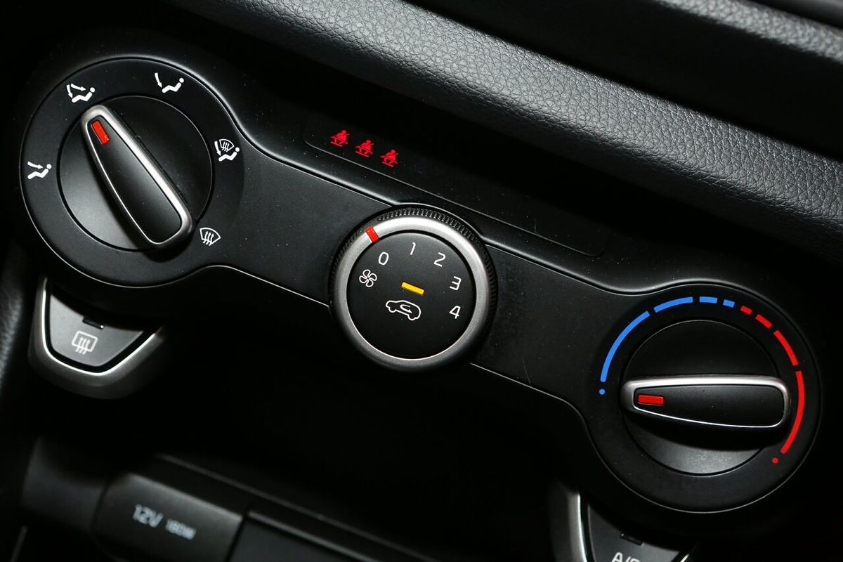 2022 Kia Picanto S JA