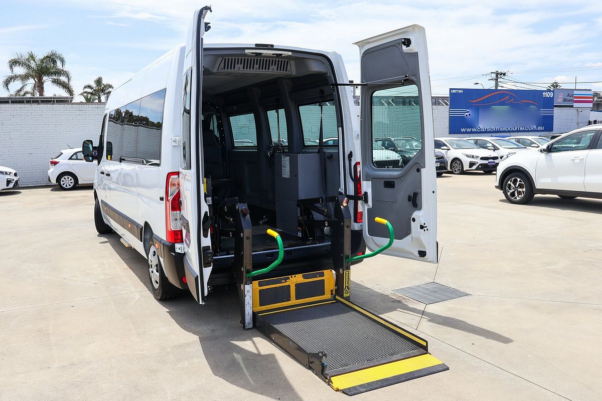 2017 Renault Master X62 LWB Mid Roof