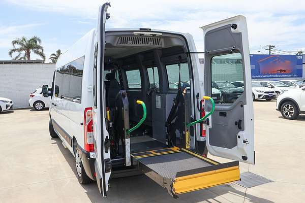 2017 Renault Master X62 LWB Mid Roof