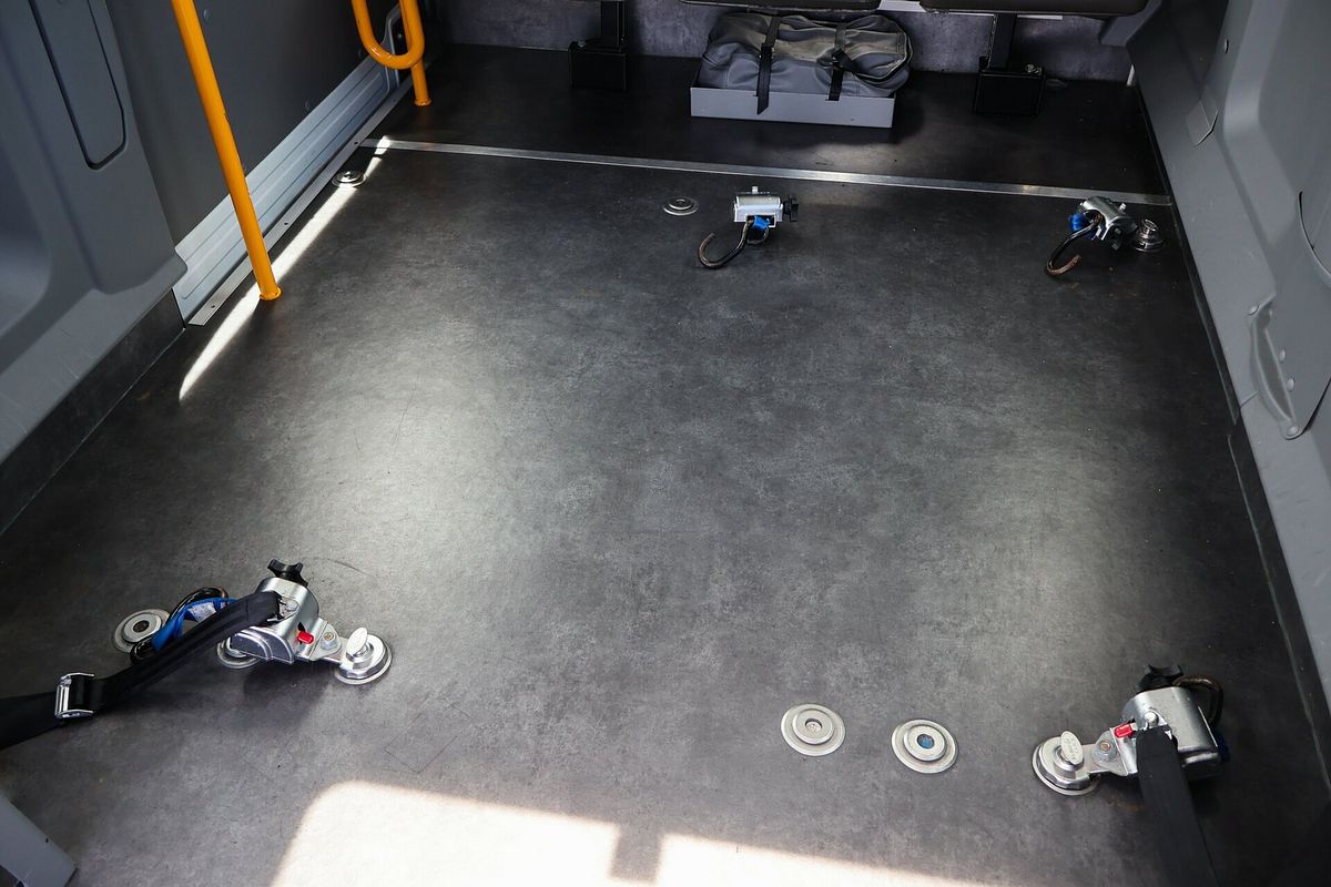 2017 Renault Master X62 LWB Mid Roof