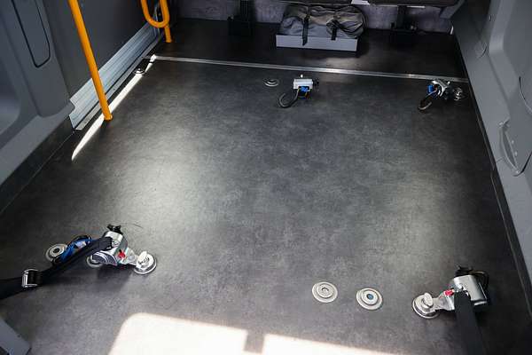 2017 Renault Master X62 LWB Mid Roof