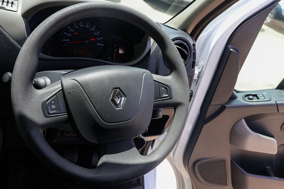 2017 Renault Master X62 LWB Mid Roof