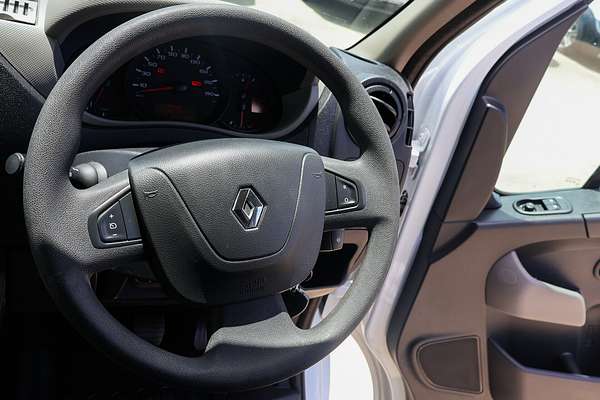 2017 Renault Master X62 LWB Mid Roof