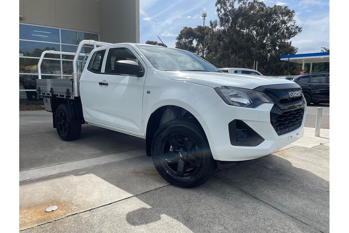 2025 Isuzu D-MAX SX 4X4