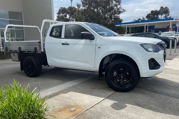 2025 Isuzu D-MAX SX 4X4