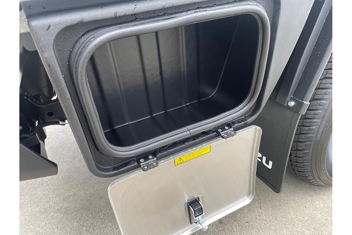 2025 Isuzu D-MAX SX 4X4