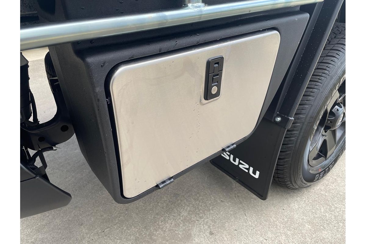 2025 Isuzu D-MAX SX 4X4