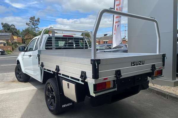 2025 Isuzu D-MAX SX 4X4