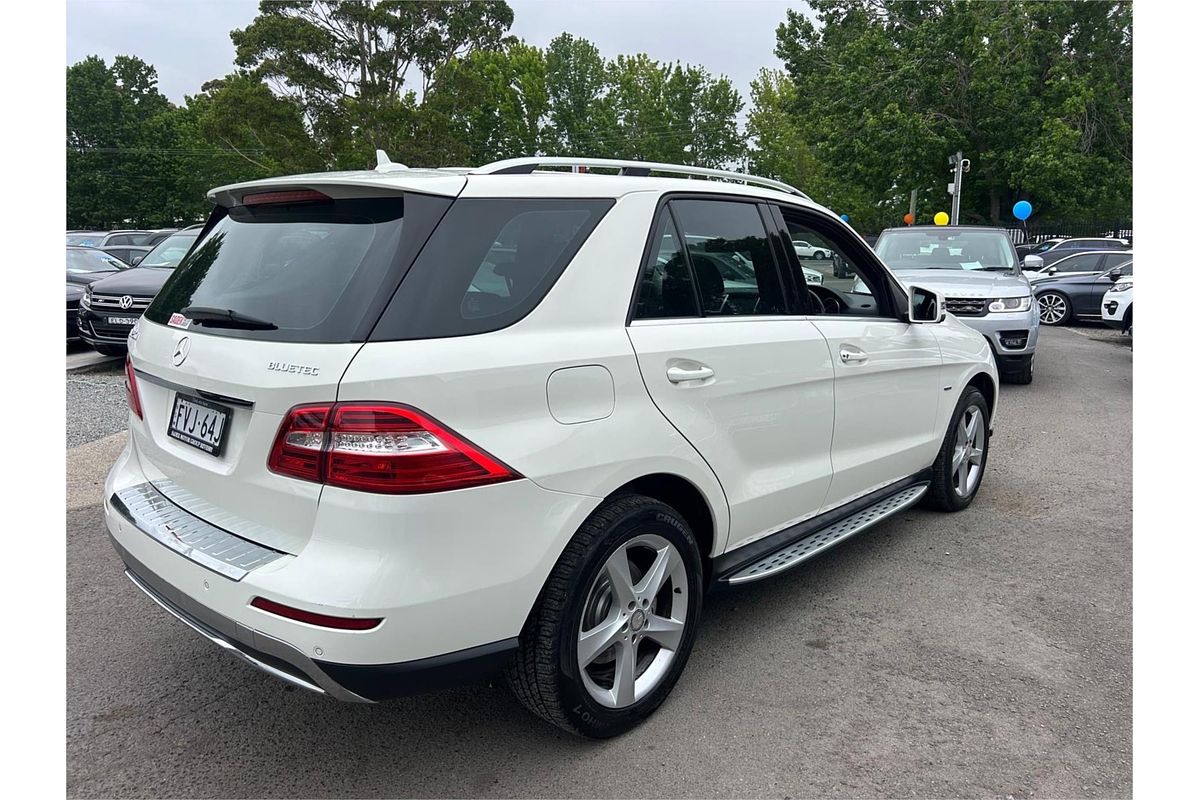 2012 Mercedes-Benz M-Class ML250 BlueTEC W166