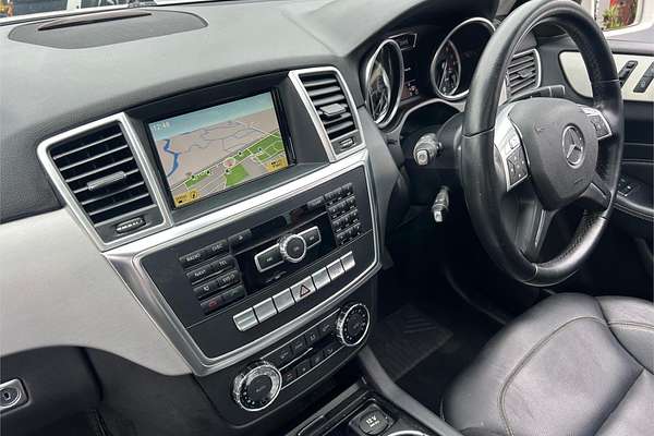2012 Mercedes-Benz M-Class ML250 BlueTEC W166