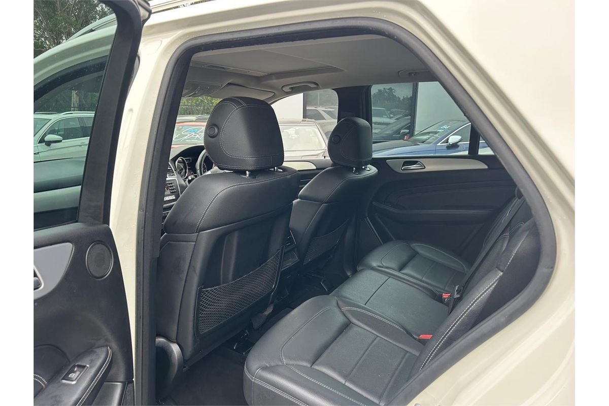 2012 Mercedes-Benz M-Class ML250 BlueTEC W166