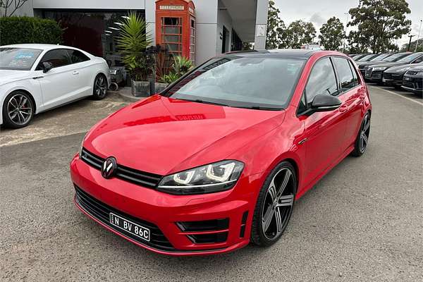 2017 Volkswagen Golf R 7