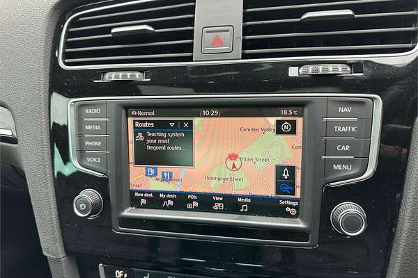 2017 Volkswagen Golf R 7