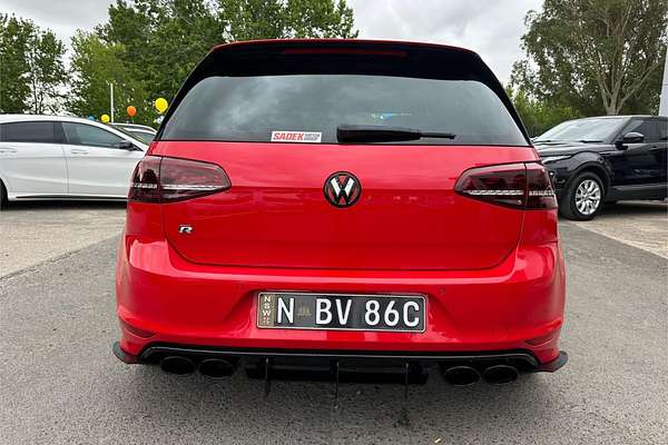 2017 Volkswagen Golf R 7
