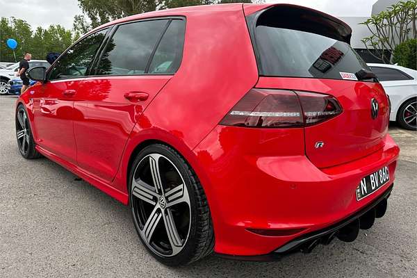 2017 Volkswagen Golf R 7