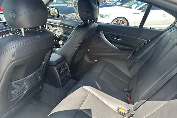 2014 BMW 3 Series 320i Luxury Line F30