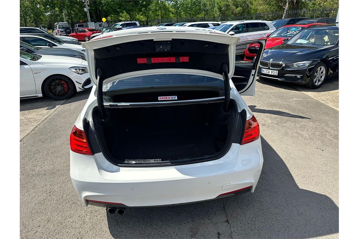 2014 BMW 3 Series 320i Luxury Line F30