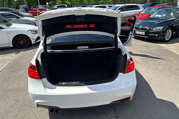 2014 BMW 3 Series 320i Luxury Line F30