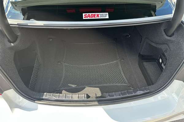 2014 BMW 3 Series 320i Luxury Line F30