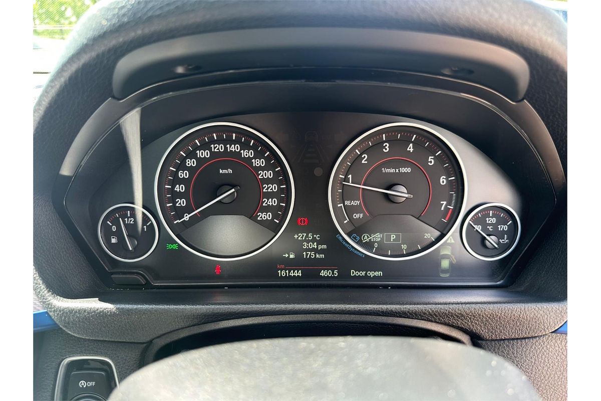 2014 BMW 3 Series 320i Luxury Line F30