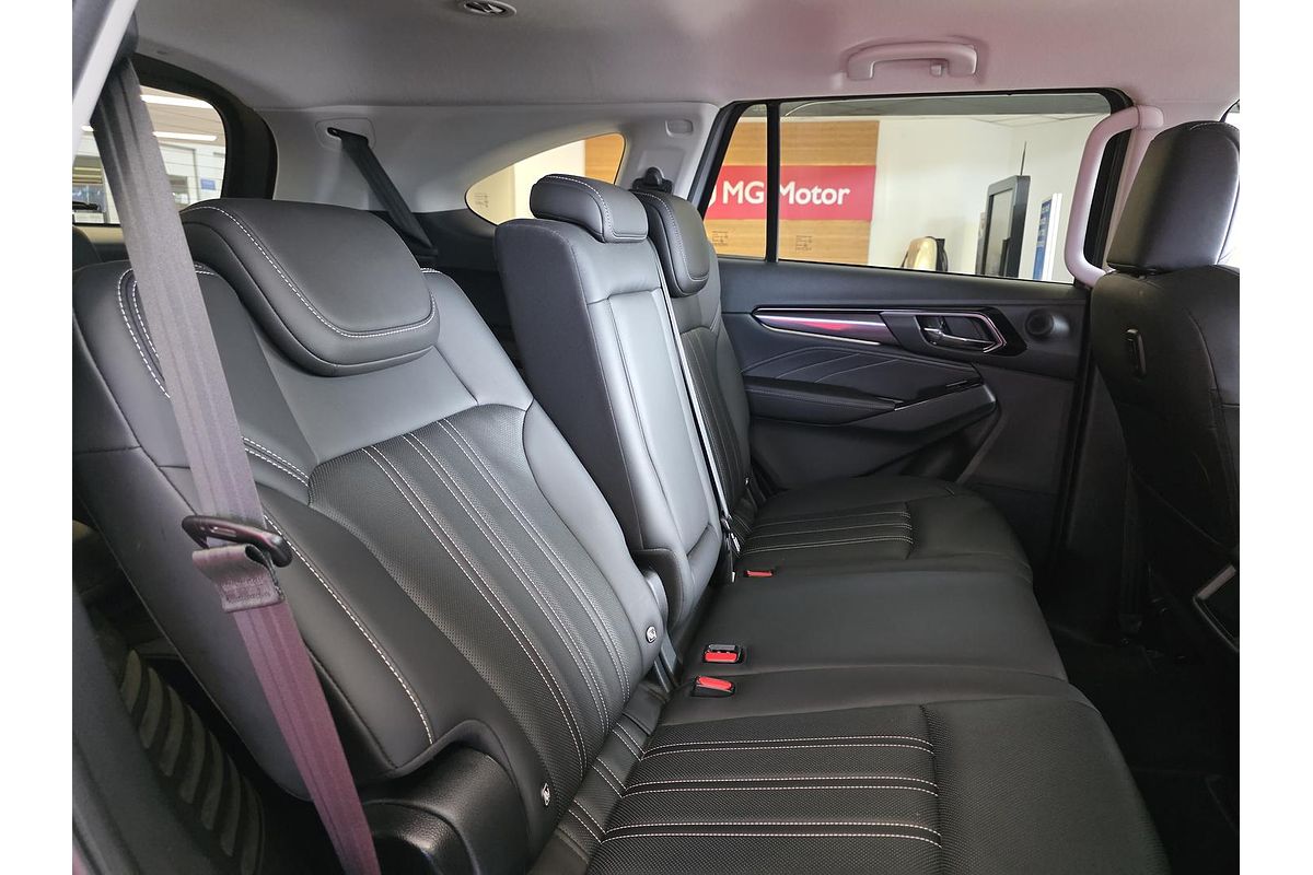 2022 Isuzu MU-X LS-T