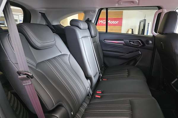 2022 Isuzu MU-X LS-T