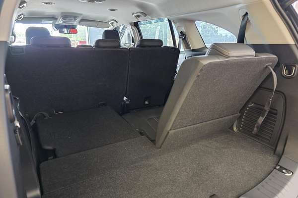 2022 Isuzu MU-X LS-T