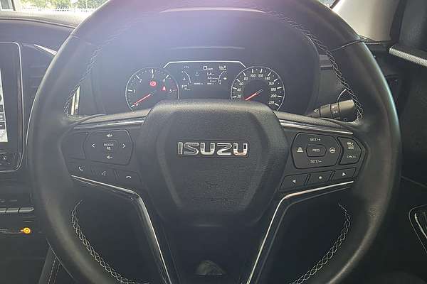 2022 Isuzu MU-X LS-T
