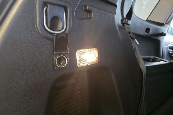 2022 Isuzu MU-X LS-T