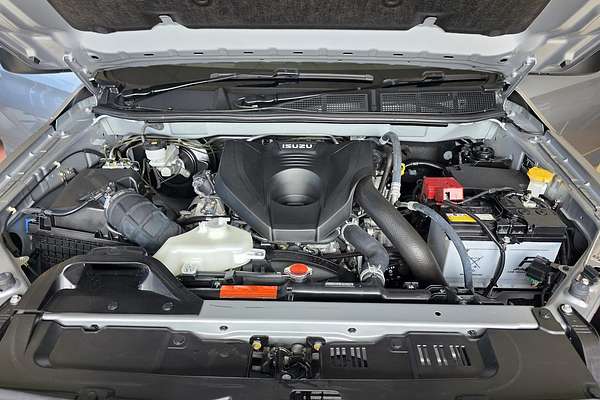 2022 Isuzu MU-X LS-T