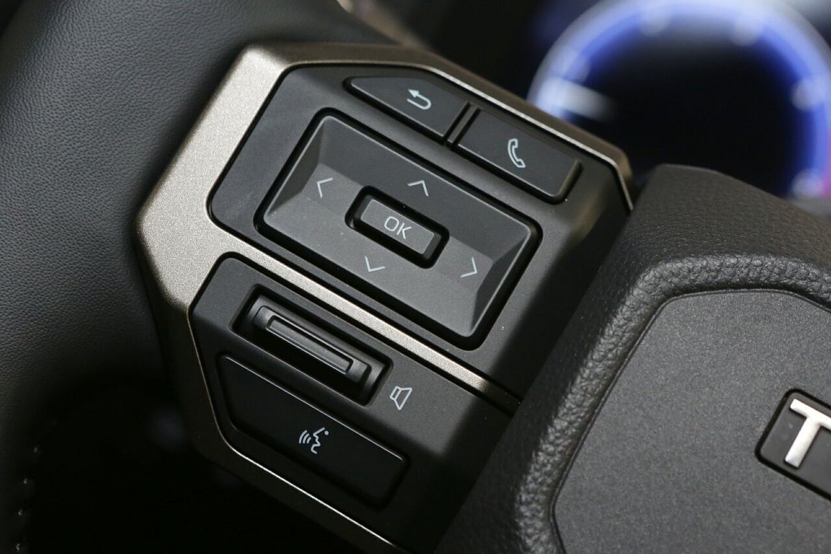 2025 Toyota Landcruiser Prado Altitude GDJ251R