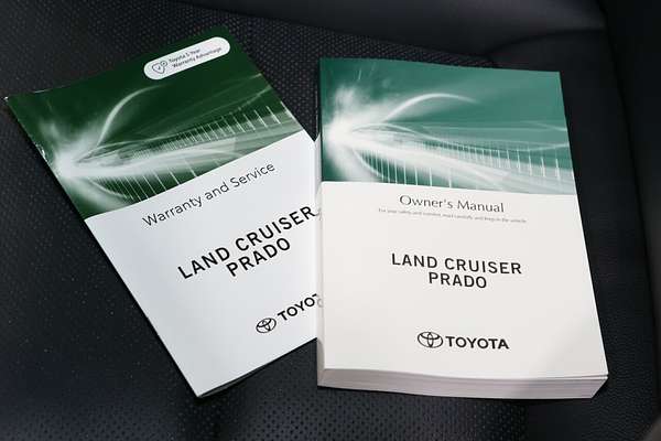 2025 Toyota Landcruiser Prado Altitude GDJ251R