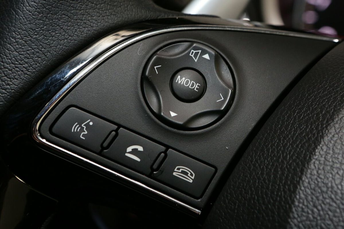 2024 Mitsubishi Eclipse Cross LS YB