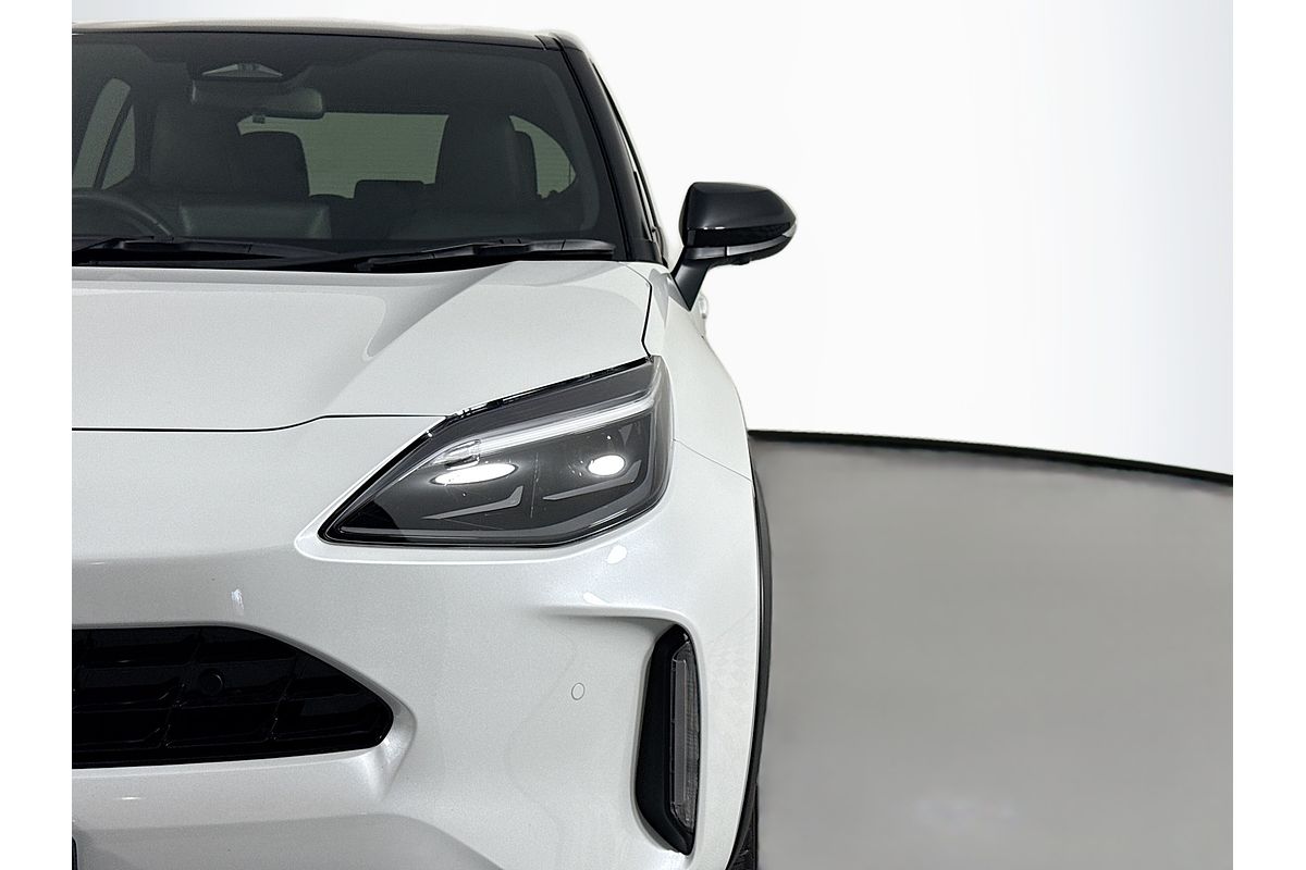 2025 Toyota Yaris Cross Urban MXPJ15R